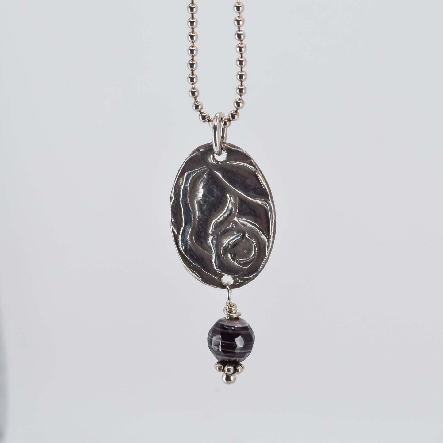 Rose Pendant Necklace with Agate - Karin White