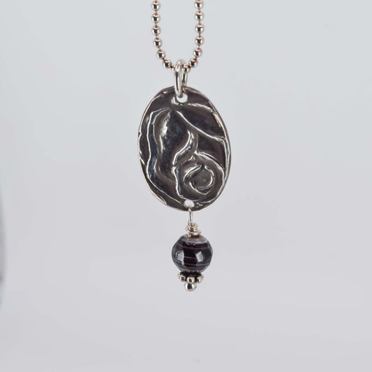 Rose Pendant Necklace with Agate - Karin White