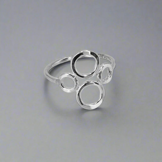 Sterling_Silver_Circles_Ring_front_-_Jeanine_Erickson